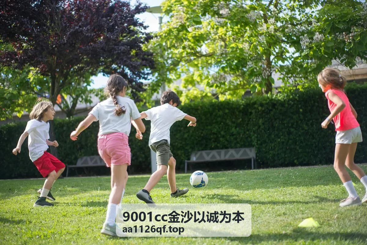 9001cc金沙以诚为本半挂牵引车辆在干线公路运输矿料